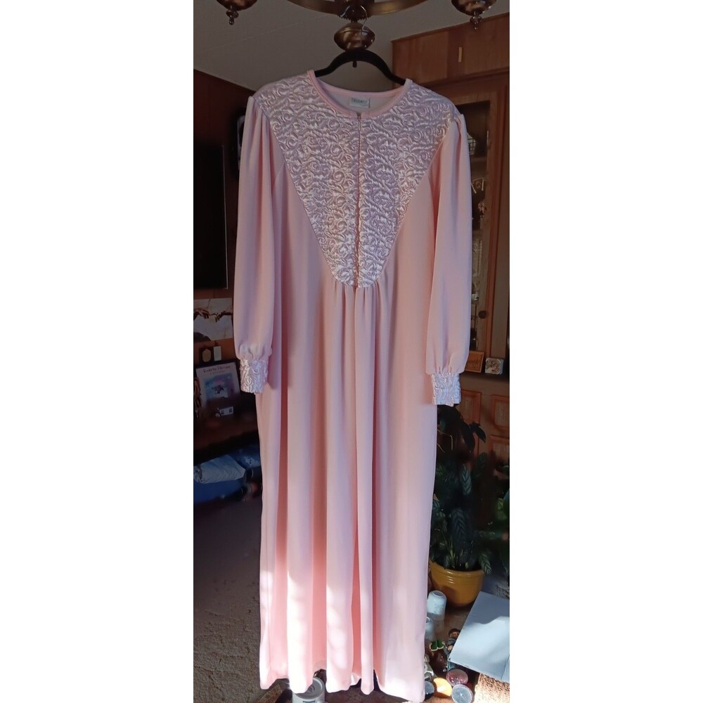 Vintage Pink with Satin Zip Front Long House Dress Robe Size 1X